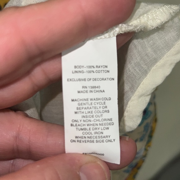 Outfit - Picture 7 of 11